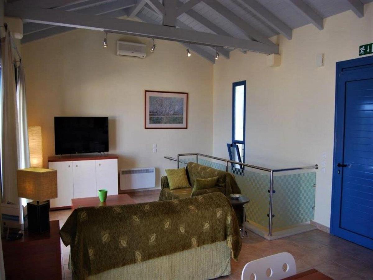 Bohemia Beach House Comfortable Villa On The Beautiful North East Coast Barbati Exterior foto